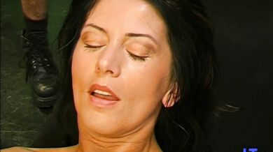 Monja - Milf Loves Cumshots While Getting Fucked