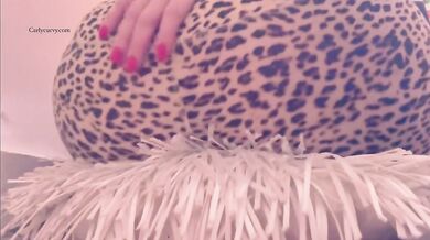 Showing you my new lingerie top and pants! Riding a pillow!