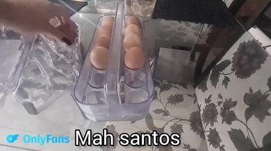 GOSTOSA MOSTRA BUCETA NO ESPELHO