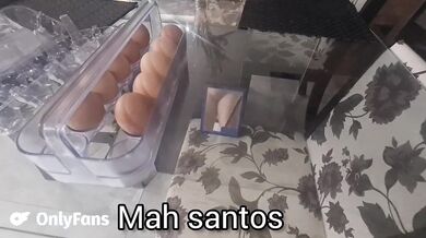 GOSTOSA MOSTRA BUCETA NO ESPELHO