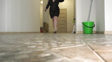 Observation of plump legs in the office hallway Foot fetish and ASMR