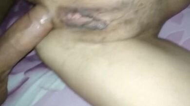 Beautiful wife gets her holes widened