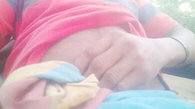 බුරියට දිව දාලා ..... පුකට බස්සන්න....