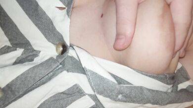 Girl in Vintage Dress and Big Tits let Me Play with Her Niples