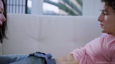 Mommy Gets Filled - Reagan Foxx & Parker Ambrose