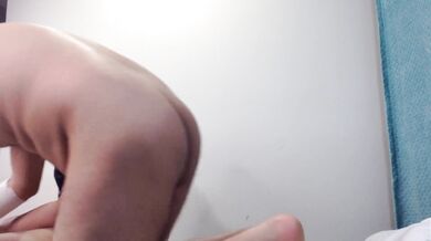 Teen with perfect tits has passionate sex in the morning