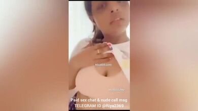 Gorgeous Young Malayali Girl Fully Showing Her Tits Clean Shaved Pussy Spread (Rajshot