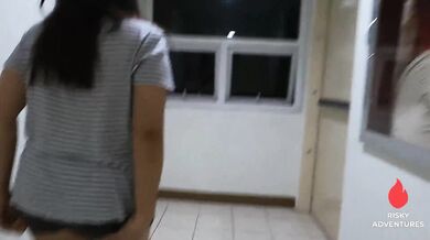 Pinay Sex sa Hagdanan ng Apartment - Risky Public Quickie Sex