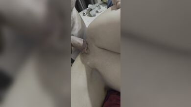 close up pounding