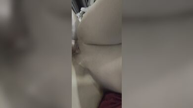 close up pounding