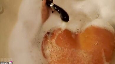 Nikkisims Tub Dildo Full Lewd Karley Grey