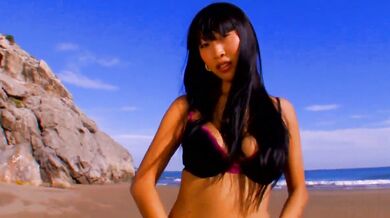 Hot asian Pornstar Sharon Lee at the beach porn