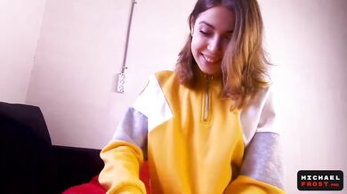 Step Sister Was Waiting For Step Sis To Wake Up To Give A Blowjob - Family Fantasy Porn