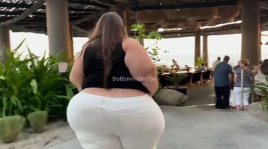 SSBBW Mary Boberry Chirstmas Dinner