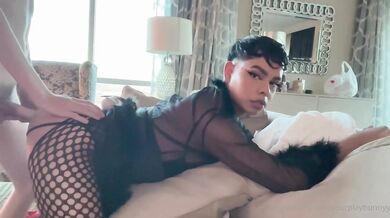 yourplaybunnyy petite guys really carry pornd