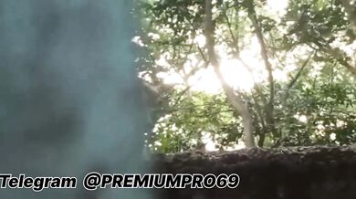 Gaon Ke Lovers Ne Mandir Ke Paas Ped Ke Pichhe Kiya Khade Khade SexTELEGRAM @PREMIUMPRO69