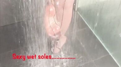 Mrs Mature Amateur Homemade Wet Shirt Footing With Big Natural Boobs