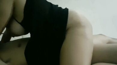 Milf na Pinay ginawang paraosan - amateur