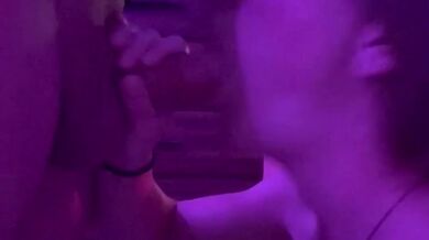 COLLEGE GIRL SUCKS MY DICK AND GETS A FACIAL IN RETURN!