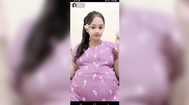 Mamah Muda Yg Sedang Hamil Live Sambil Ngobrol