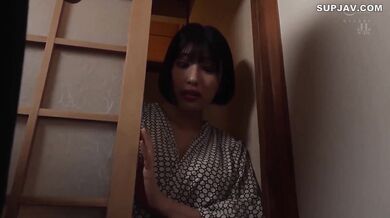 H*S*O*D*A 062 Time Stopping Hot Springs Inn. A Divine Device That Can Stop Time, Allowing Insert Or Stop It Whenever You Want. Decensored