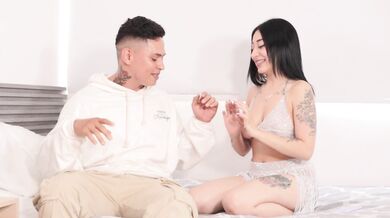 Me comí el rico coño de la chica que comparte apartamento conmigo-JACOB NEWMAN