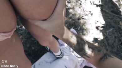 PENELOPE WOODS Analled And Pissed In The Nature