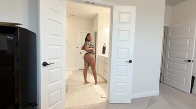 Pretty brown-eyed Tinder Slut Sucks and Fucks on date one, "I’m really not like this, I promise…'