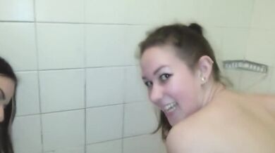 Setpsisters get hardcore in bath teen creampie anal