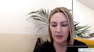 From Screen to Chat – Her is Only a Click Away!! You Will Be Addicted To The Fantastic Perfect Natural Boobs, Foot Fetish Nu