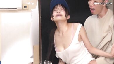 Nanase-Chan (19), A Part-Time Moving Company Worker, Is Penetrated By A Hard Piston For 3 Hours While