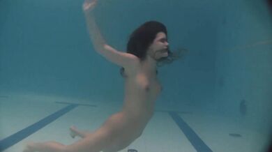 Beautiful exquisite body teen Natalia Kupalka swimming naked