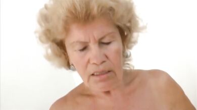 Omas Sex Lass Nochmal Die Alte Ran (Scene04)