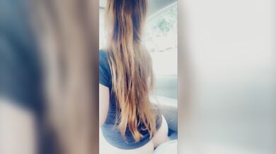 Snow Bunny wants to Hop on it in the car