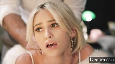 Deeper. Shy Understudy Is Seduced By Her Infamous Co-star - Kiara Cole