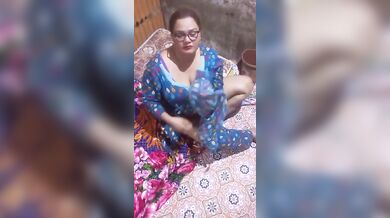 Affair With Paki MILF