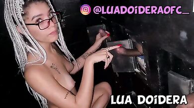 Lua Doidera casada mamou desconhecidos na cabine erÃ³tica