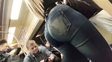 candid perfect meaty ass blonde in tight jeans