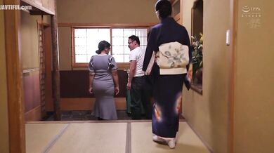 JAPANESE HOSPITALITY LADY IS A TRUE GEISHA PLEASURING ALL MEN THAT VISIT HER Jun Ururu UNCENSORED
