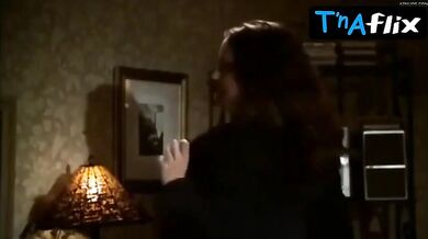 Eliza Dushku Sexy Scene in Buffy The Vampire Slayer