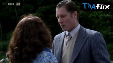 Maibritt Saerens Breasts, Bikini Scene in Kroniken