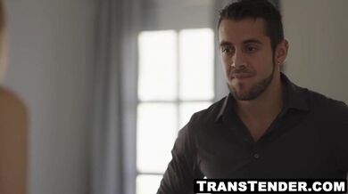 Crystal Thayer howls as stepbro Dante Colle fucks her TS hole