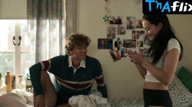 Lola Tung Underwear Scene In The Summer I Turned Hot