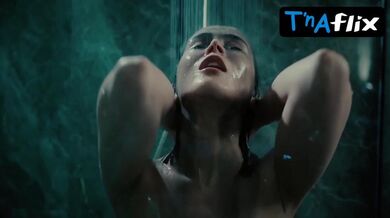 Sabina Seksenbaeva Sexy Scene in Escort. New Challenge