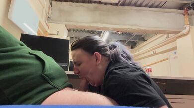 Secretary sucked & gagged on boss big dick for a raise.