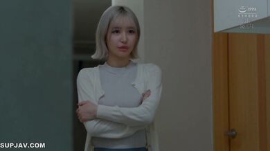 (RM)My Wife, Who And Only Me, Was Having An Affair With A Weak, Delivery Man...Sarina Momonaga