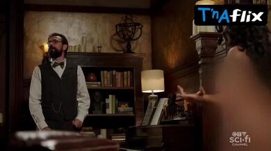 Lisseth Chavez Sexy Scene in Dc's Legends Of Tomorrow