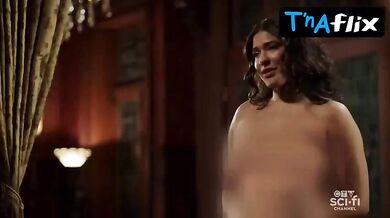 Lisseth Chavez Sexy Scene in Dc's Legends Of Tomorrow