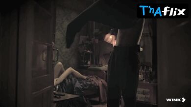 Dasha Vereshchagina Sexy Scene in Fisher