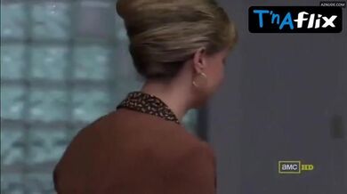 Anna Gunn Breasts Scene in Breaking Bad